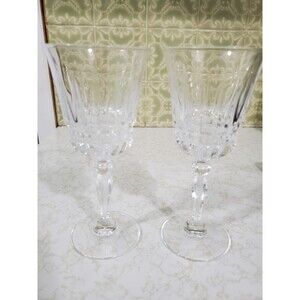 Cristal D' Arques Durand-Luminarc Artesian Wine Glasses 6-7-/8” USA Set of 2